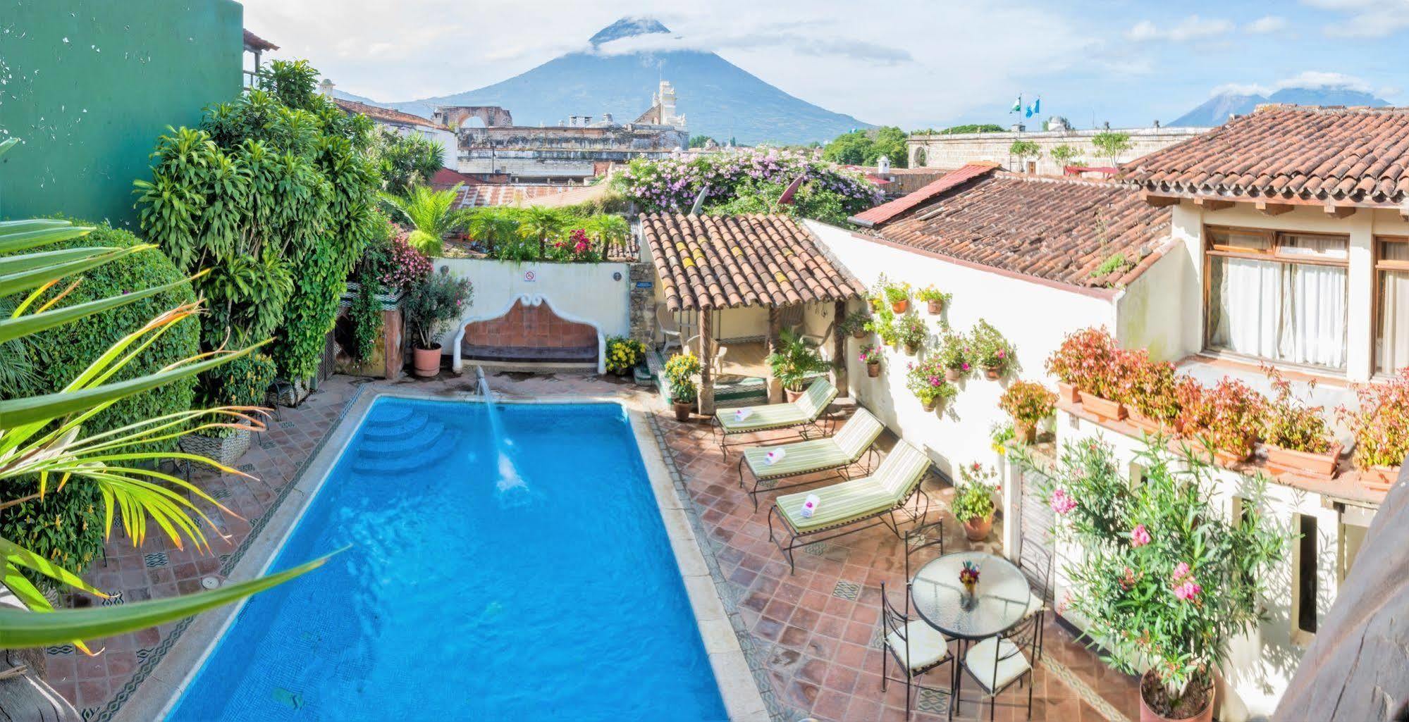 Hotel Casa Del Parque By Ahs Antigua Eksteriør billede